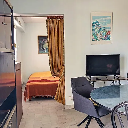 Studio Vue Mer Golfe Juan Centre Ville *